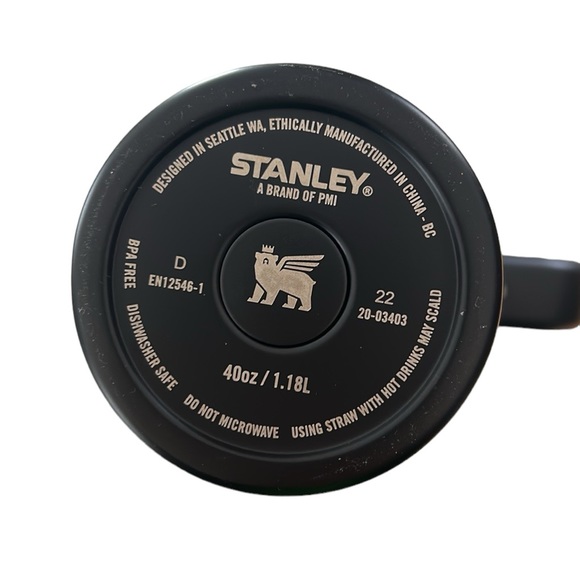 Stanley cup large - Picture 4 of 4